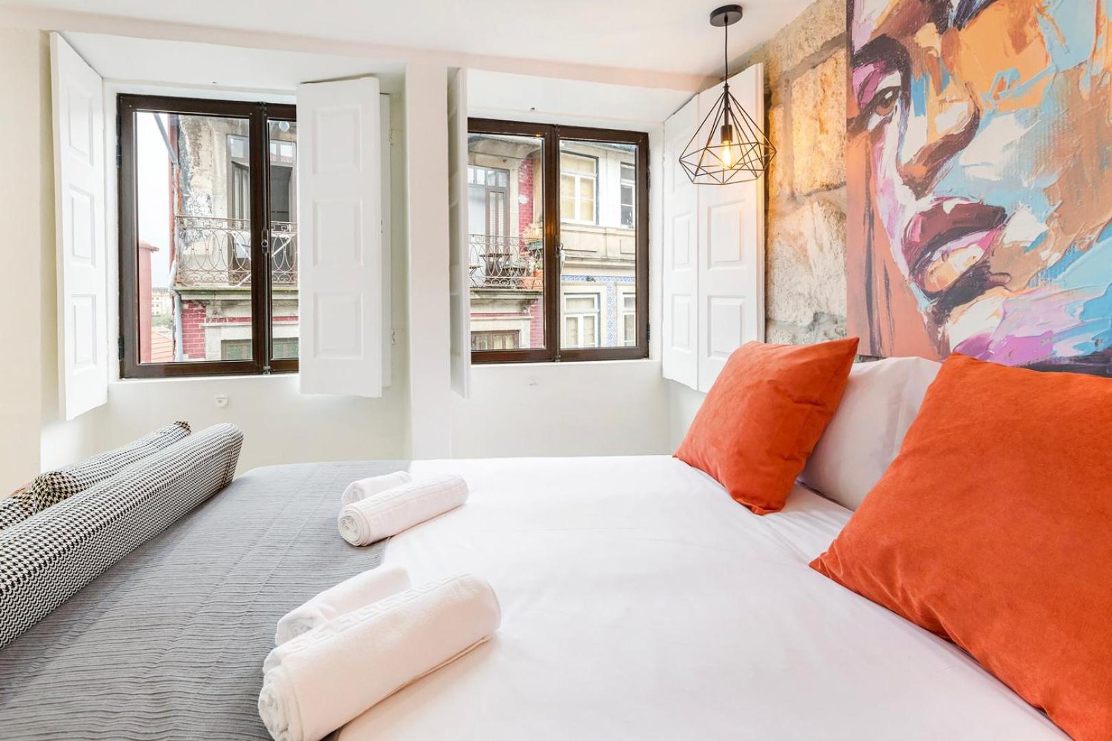 Guestready - Caldeireiros Apts Porto Ngoại thất bức ảnh